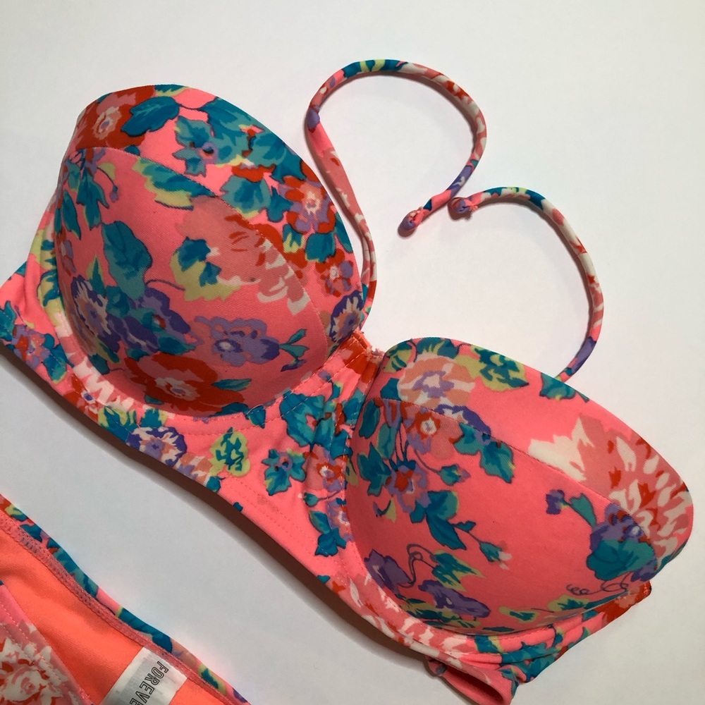 Forever 21 Floral Bikini size M